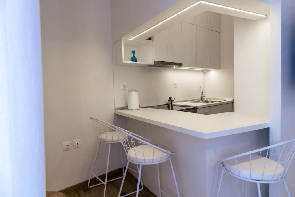 Cozy Studio In The Heart Of City Komotiní Luaran gambar