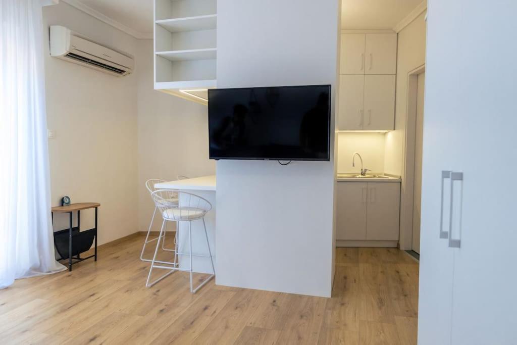 Cozy Studio In The Heart Of City Komotiní Luaran gambar