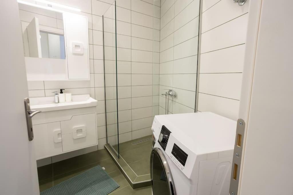 Cozy Studio In The Heart Of City Komotiní Luaran gambar